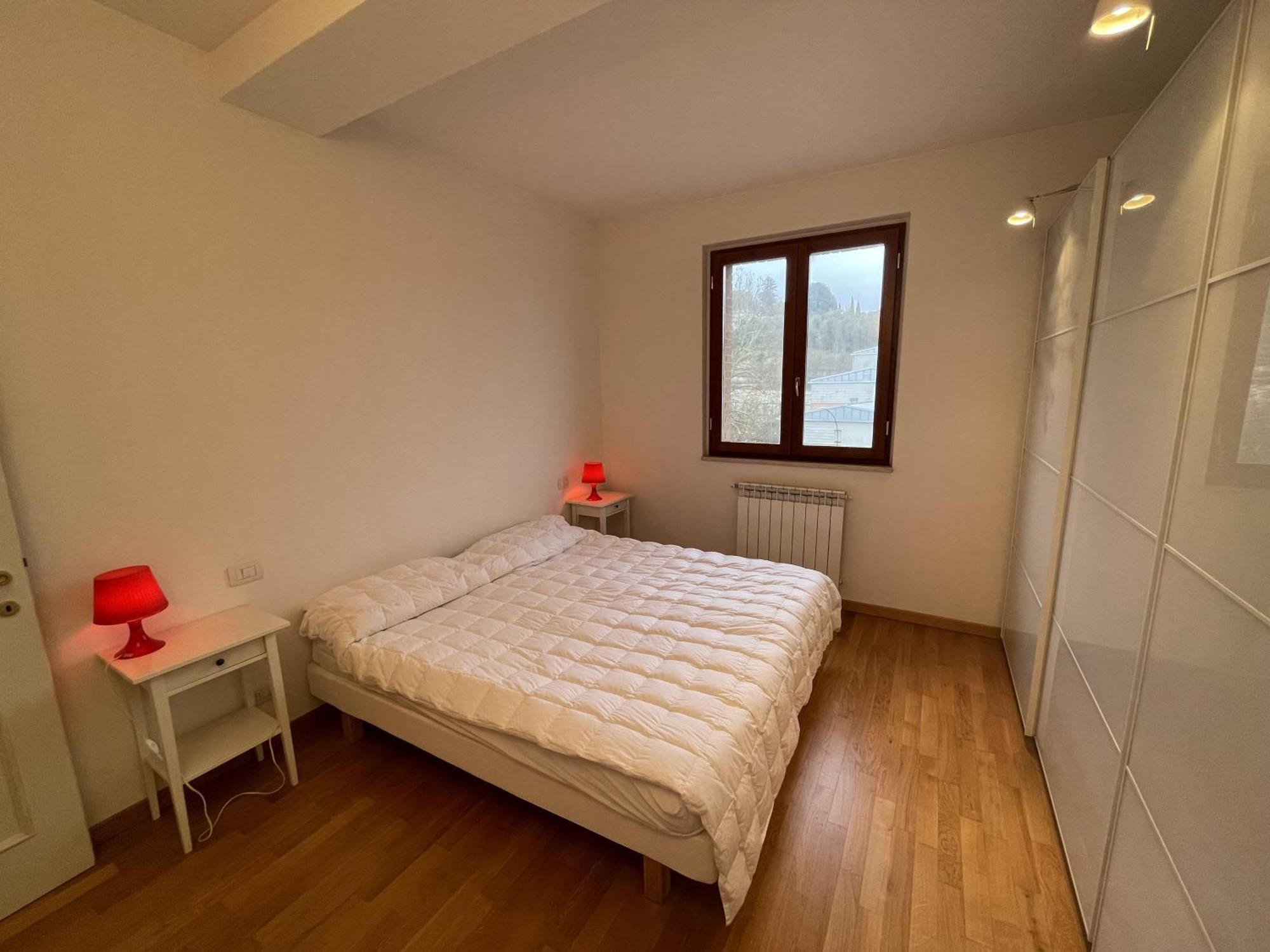Appartamento Spazioso - Snodo Urbano เซียนา ภายนอก รูปภาพ