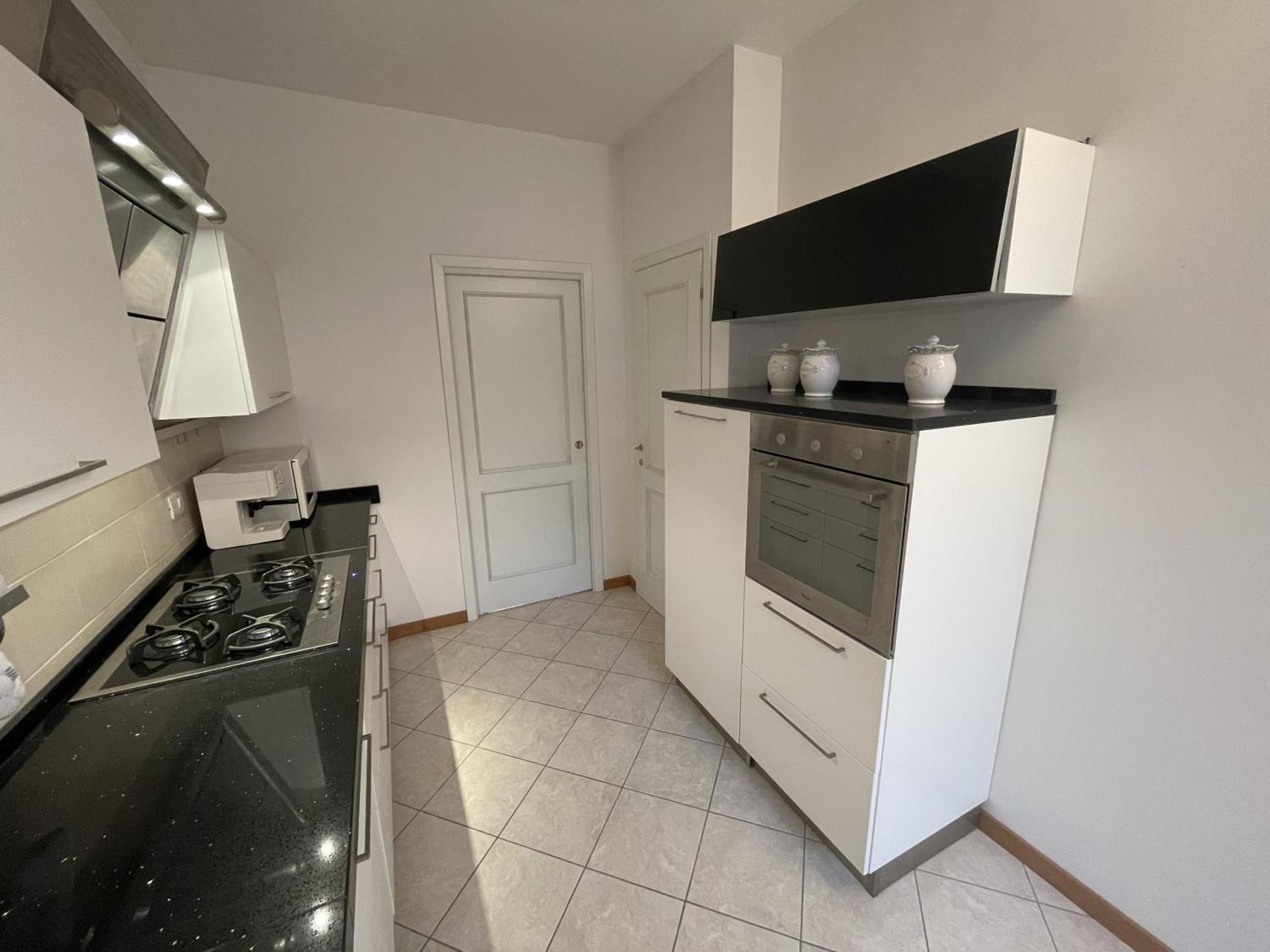 Appartamento Spazioso - Snodo Urbano เซียนา ภายนอก รูปภาพ
